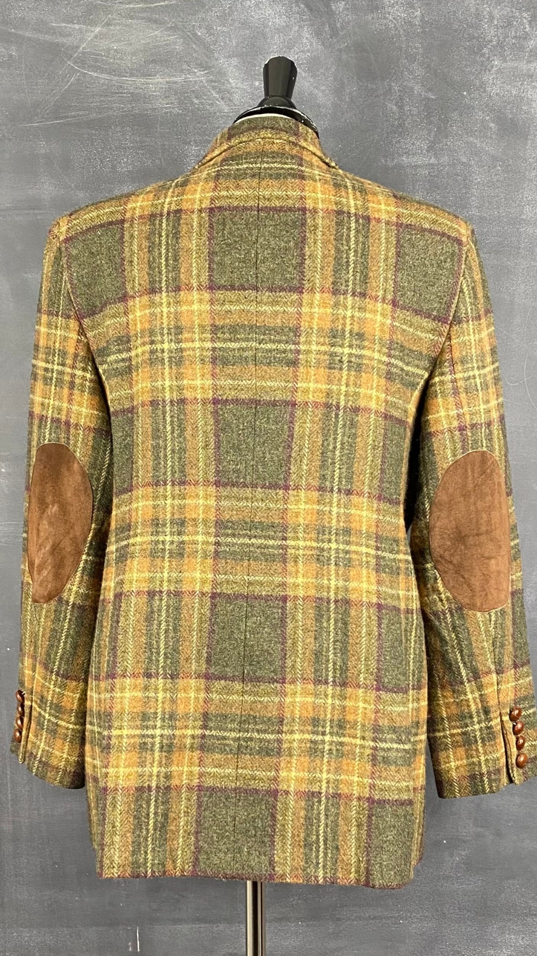 Blazer à carreaux en laine Lauren Ralph Lauren, taille 14 petite. Vue de dos.