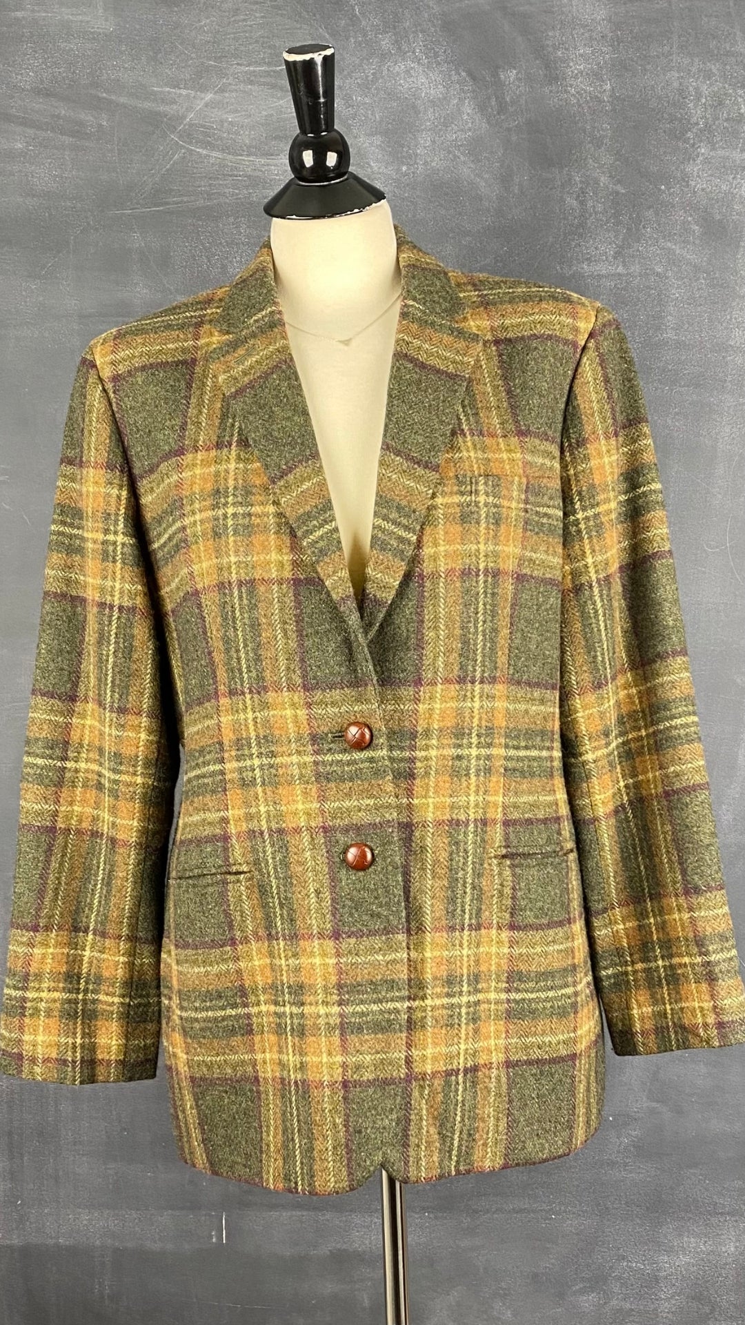Blazer à carreaux en laine Lauren Ralph Lauren, taille 14 petite. Vue de face.