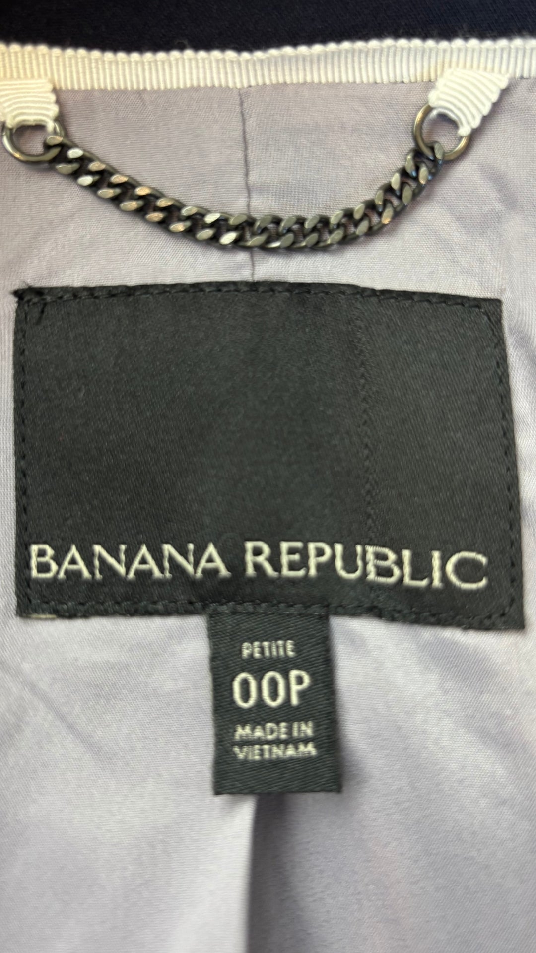 Blazer marine lavable Banana Republic, taille 00 petite. Vue de l'étiquette.