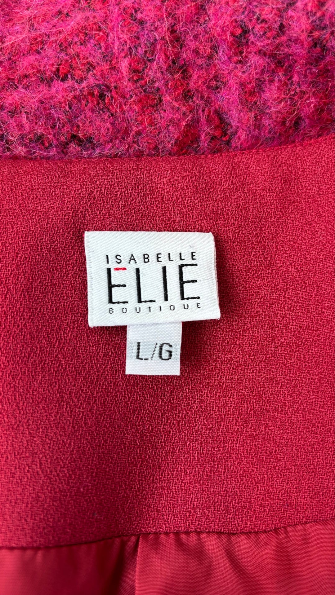 Blazer luxueux magnifique rose framboise en mélange de laine Isabelle Elie Boutique, taille large (m). Vue de l'étiquette.