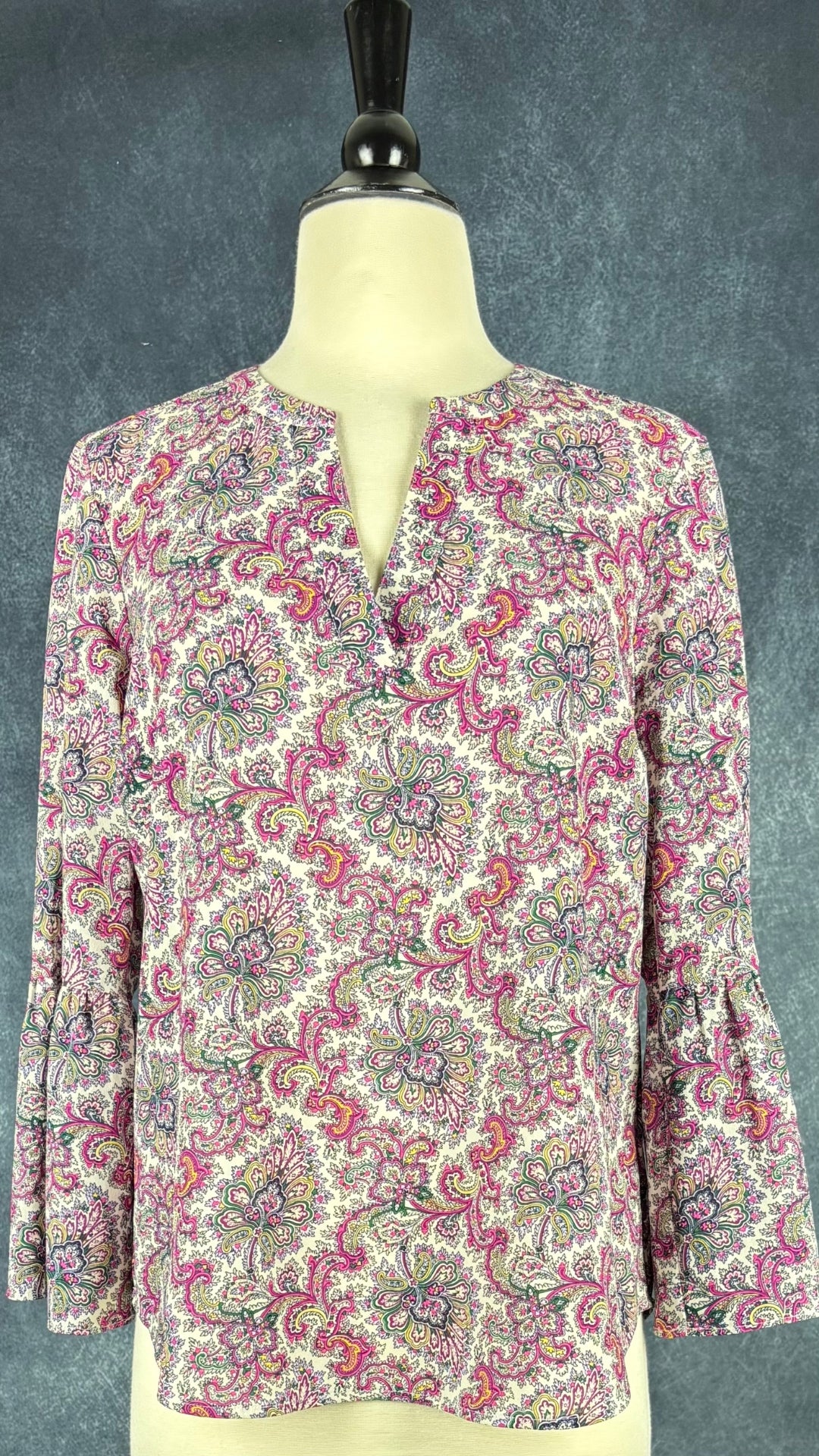 Blouse colorée à motifs paisley J.Crew, taille small. Vue de face.