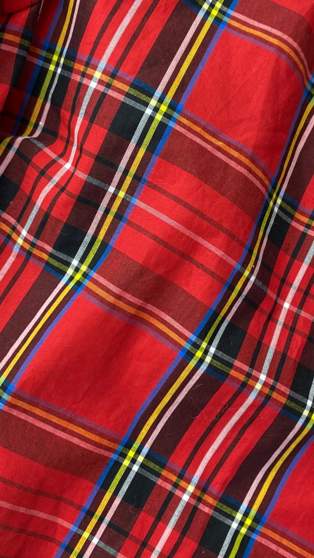 Blouse en coton tartan col montant J. Crew, taille xs (s). Vue de près du tissu.
