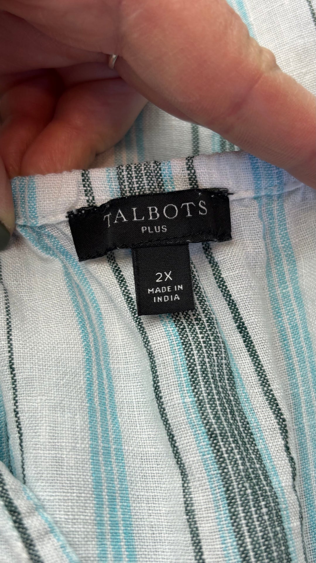 Blouse à rayures charcoal et turquoise Talbots plus, taille 2X. Vue de l'étiquette.