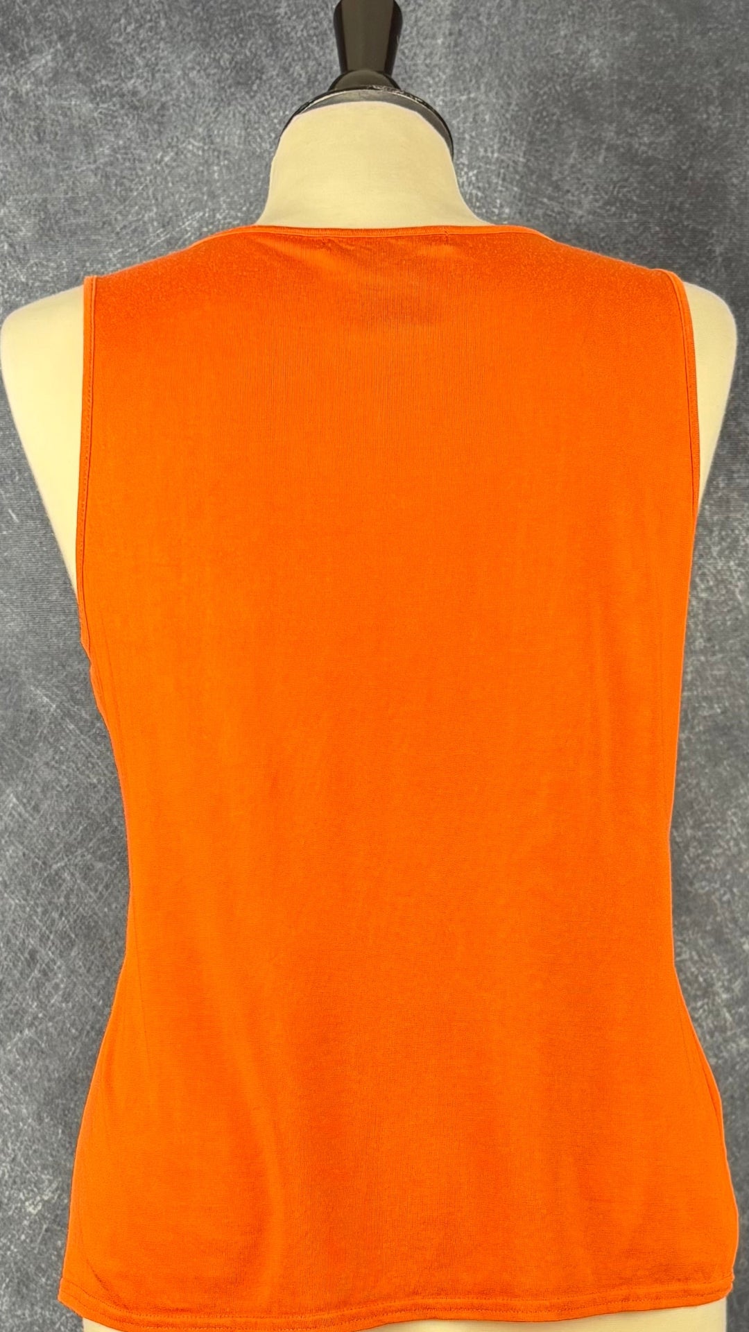Camisole orange en mélange soie et coton Louben, taille medium. Vue de dos.