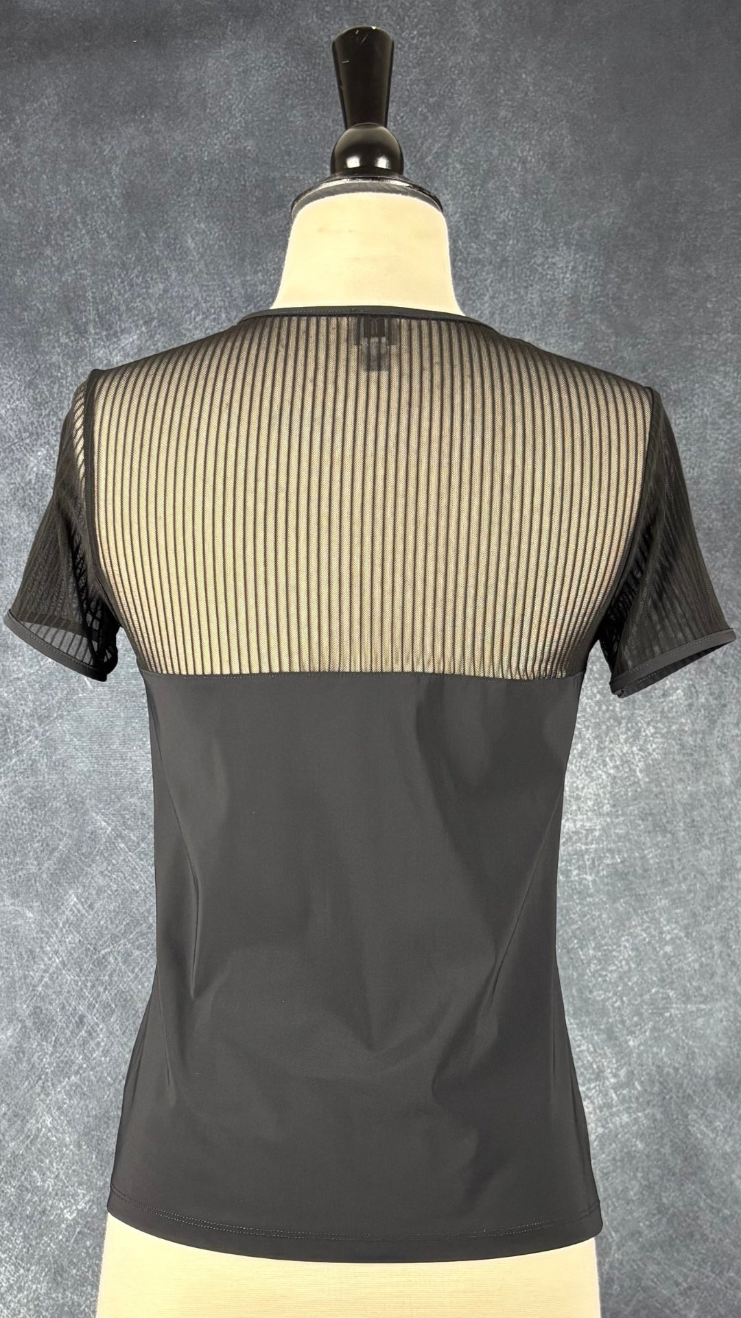 Chandail noir bi-matière Tristan, taille xs. Vue de dos.