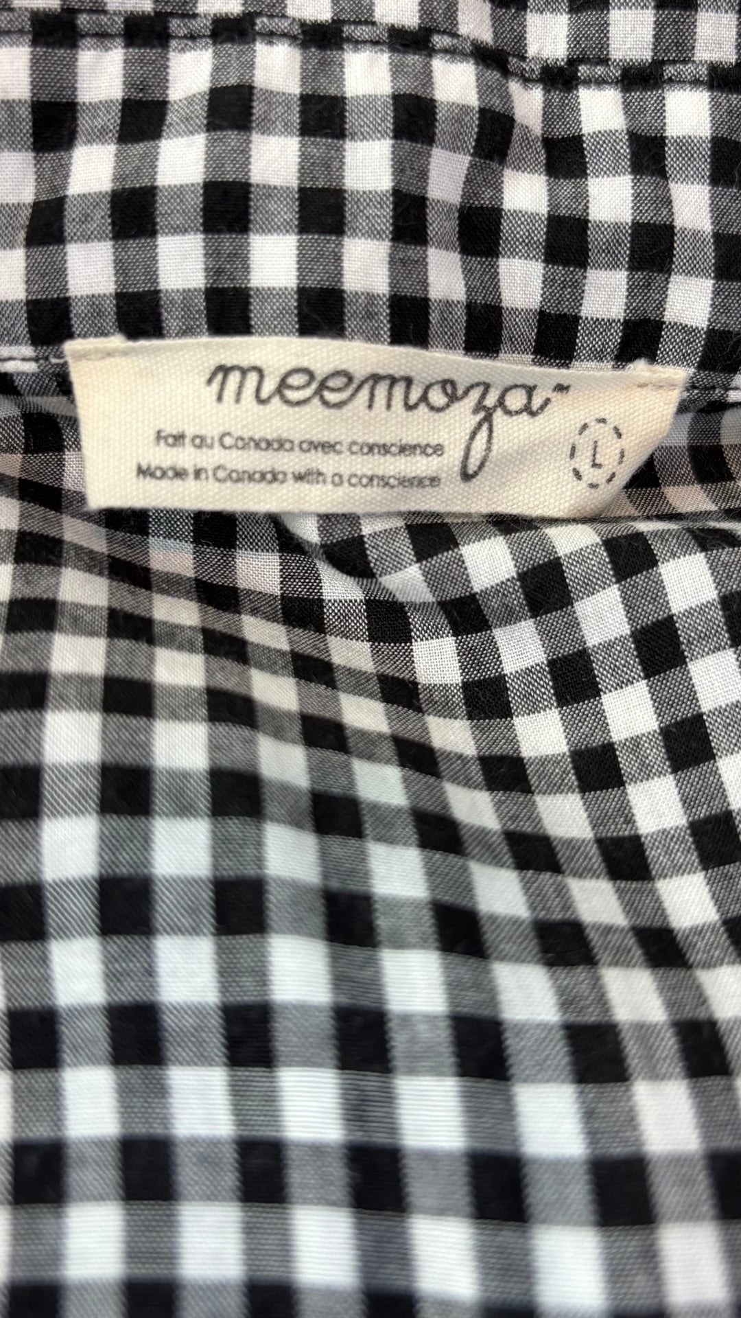 Chemisier à carreaux vichy en modal et soie Meemoza, taille large (peut aussi faire medium). Vue de l'étiquette.