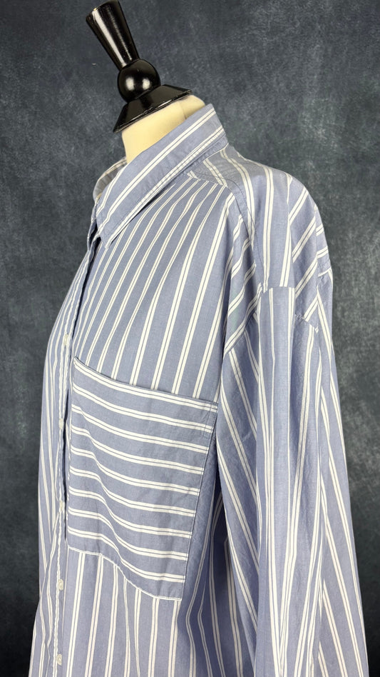 Chemisier en coton à rayures blanches Banana Republic, taille xl. Vue de l'encolure.