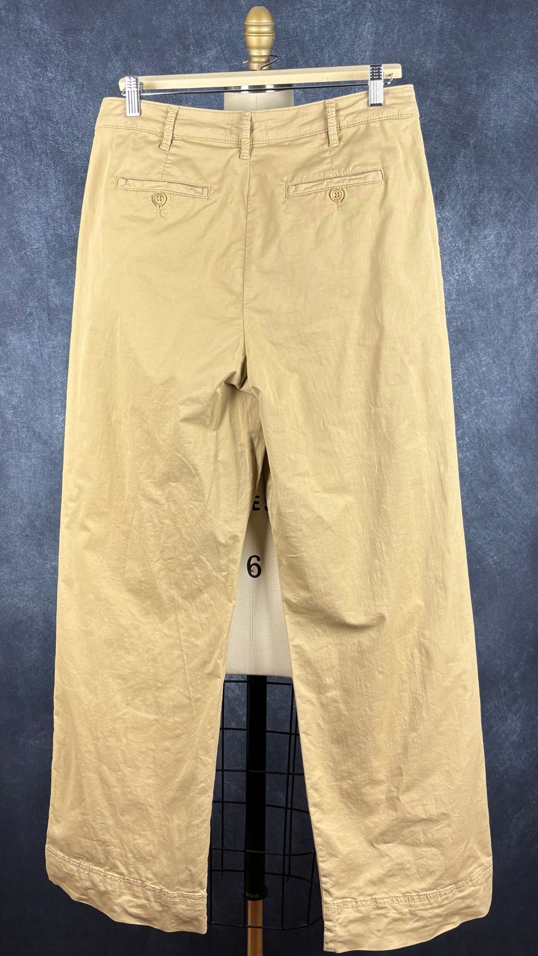 Pantalon chino beige tan à jambes larges Part Two, taille 40 (l). Vue de dos.