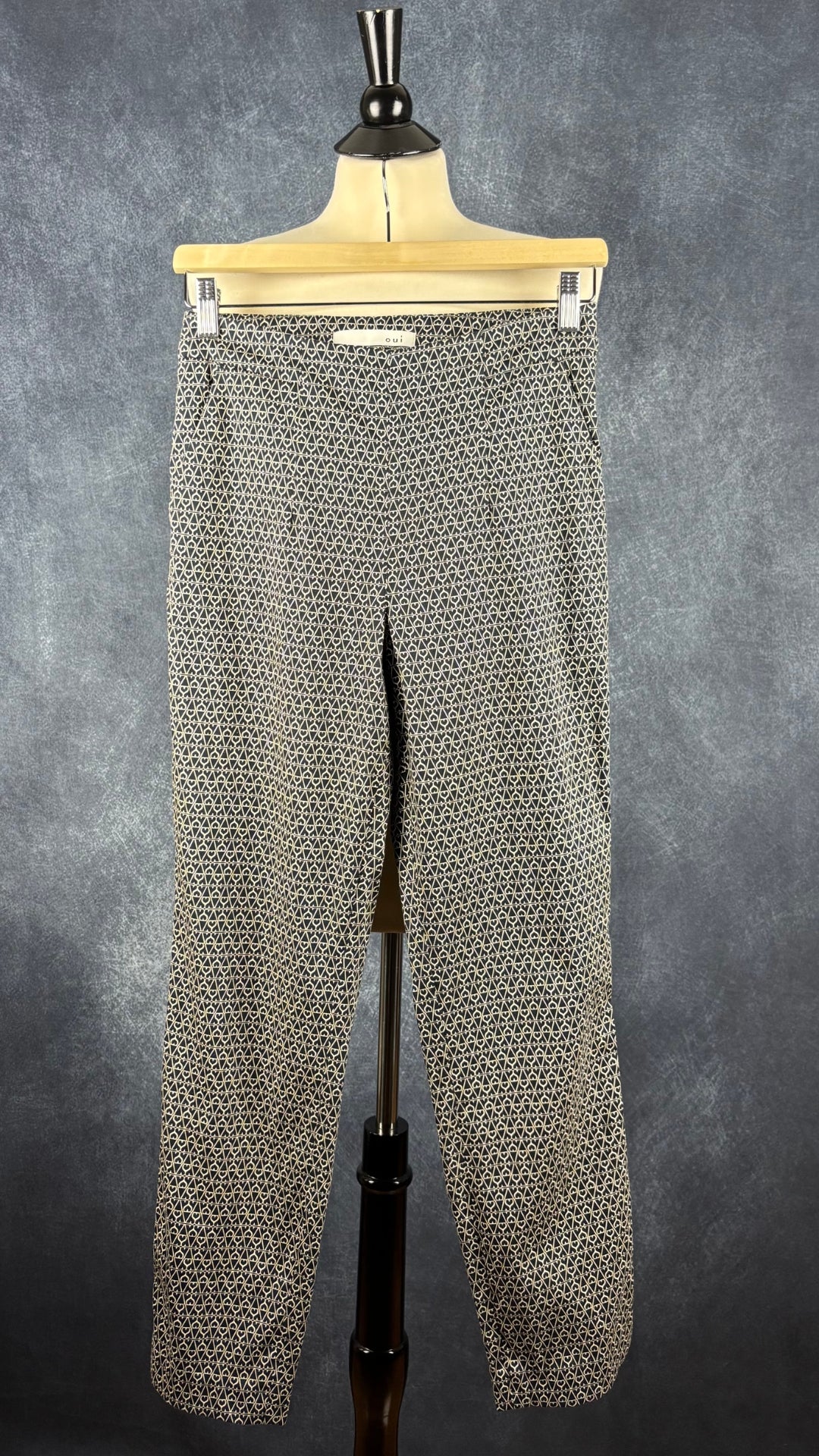 Pantalon à motifs en doux coton Oui, taille 4. Vue de face.