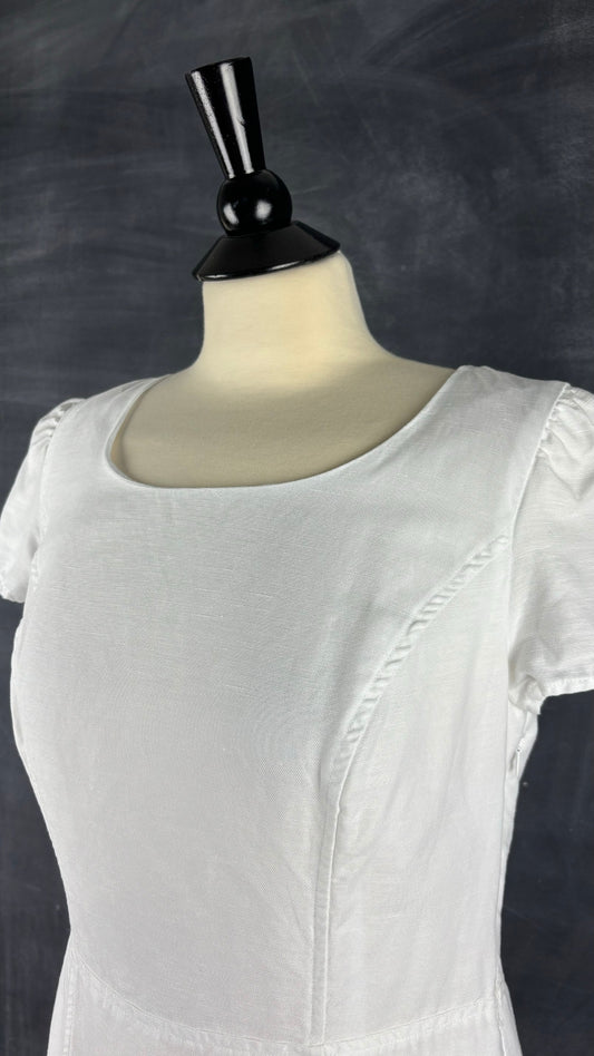 Robe blanche en Lyocell et lin, 123 Paris, taille s/m. Vue de l'encolure.
