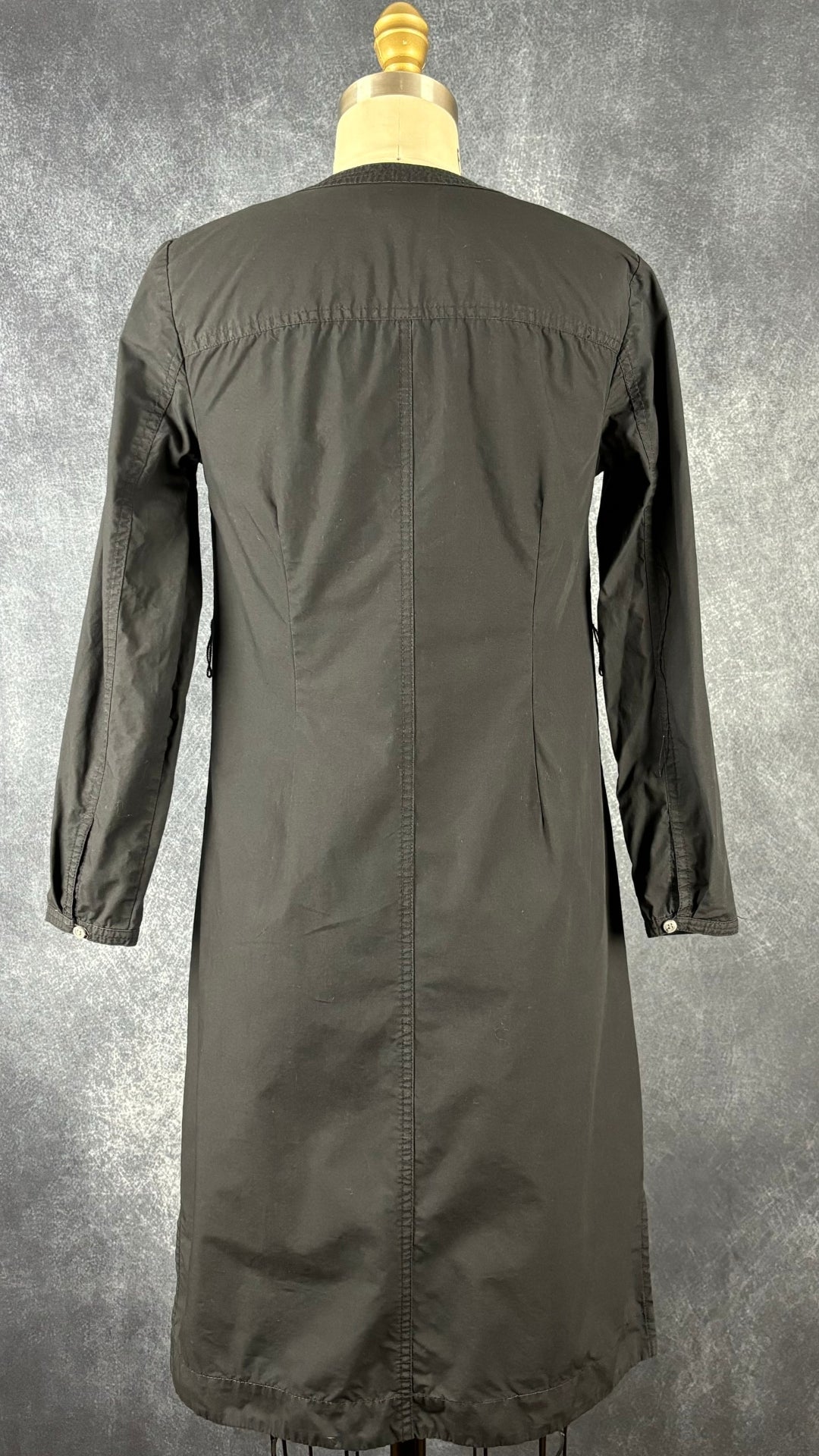 Robe boutonnée noire encolure ronde J.Crew, taille xxs (xs). Vue de dos.