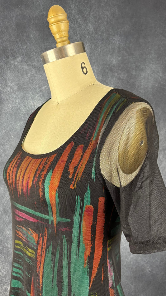 Robe colorée voilage noir Rien ne se perd, tout se crée..., taille xs. Vue de l'encolure.