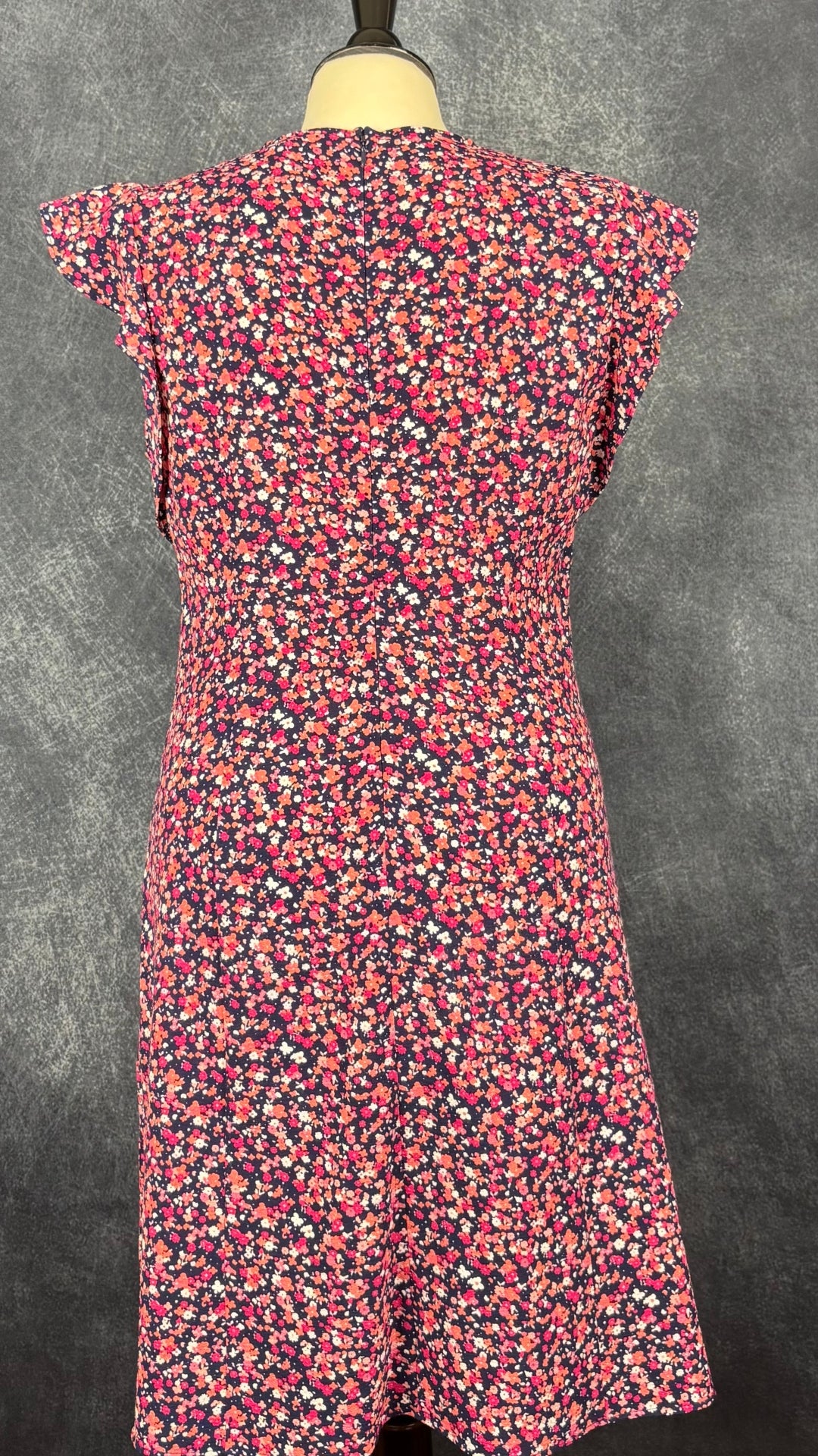 Robe fleurie manches à volants Michael Kors, taille medium. Vue de dos.