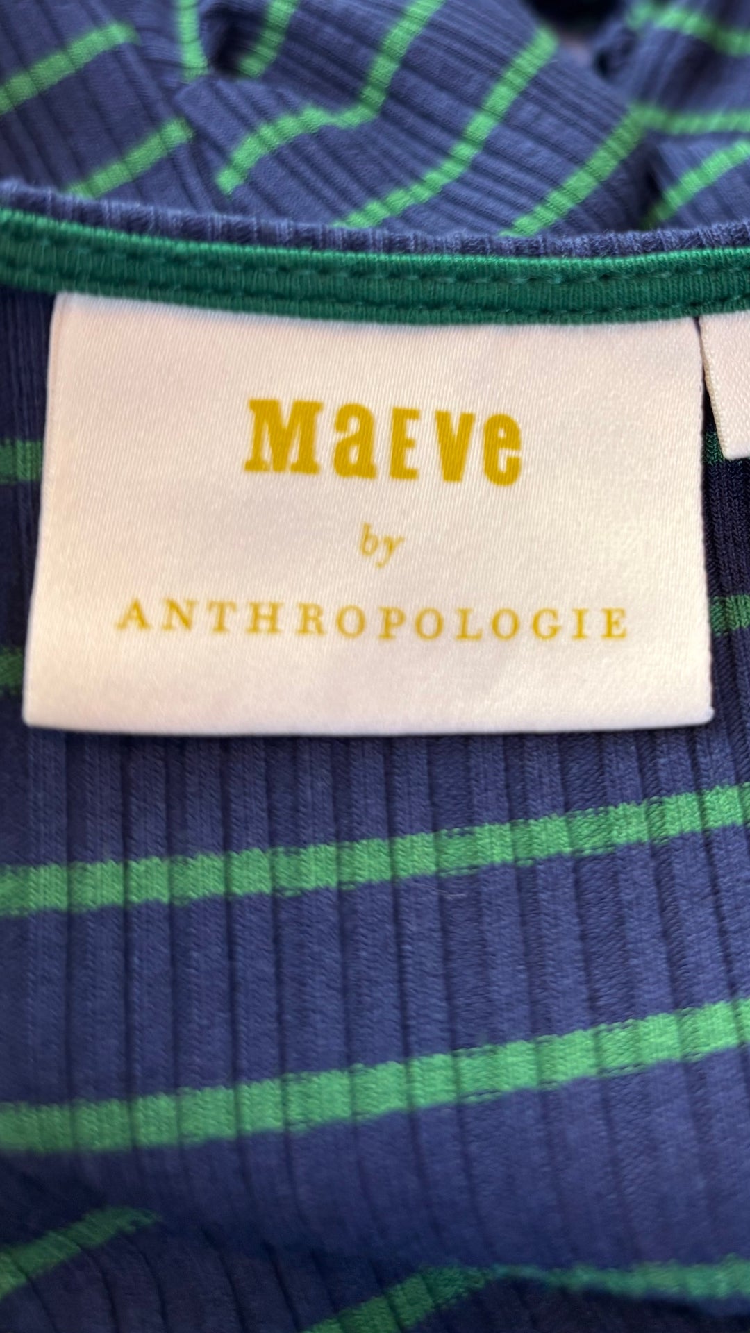 Robe longue en tissu côtelé à rayures Maeve by Anthropologie, taille small (xs). Vue de l'étiquette.