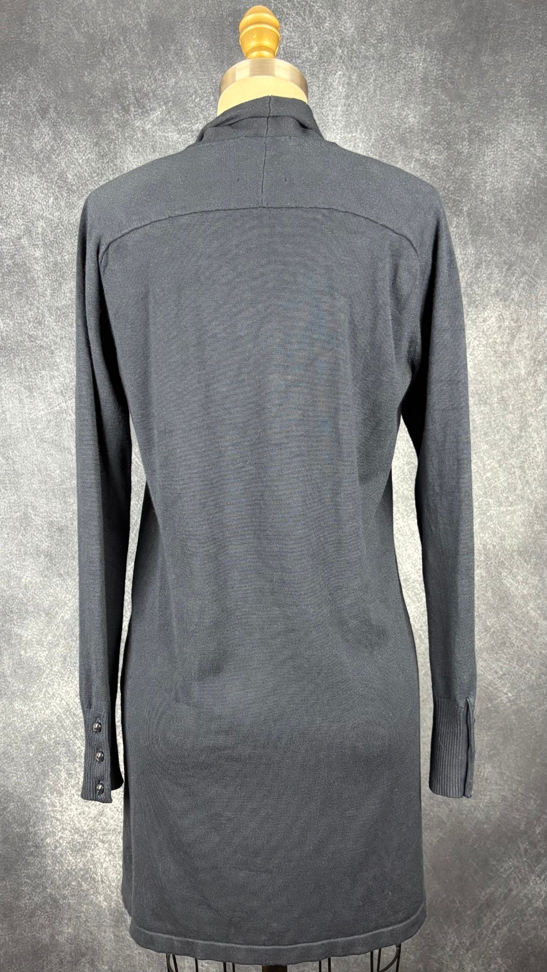 Veste longue marine avec poches InWear, taille small. Vue de dos.