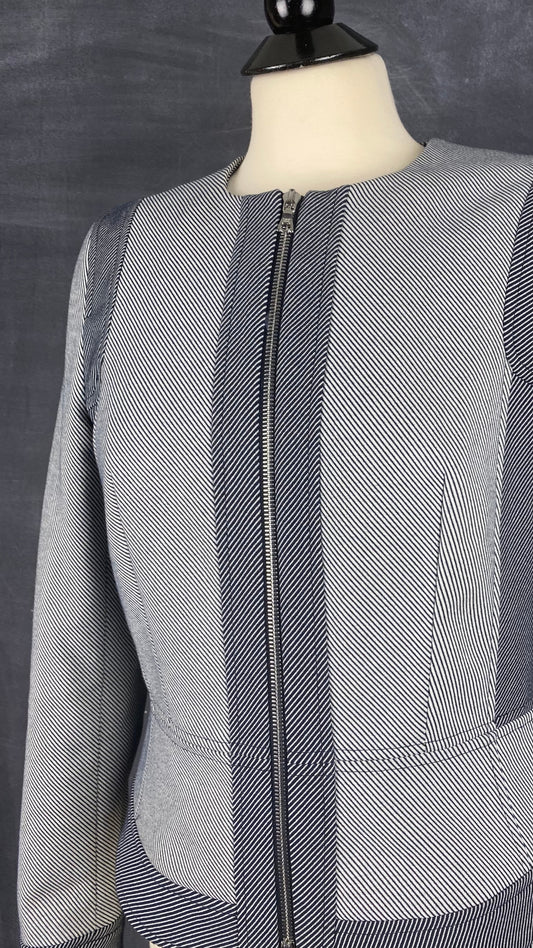 Veste à rayures et fermeture éclair Judith & Charles, taille 8 (small). Vue de l'encolure.