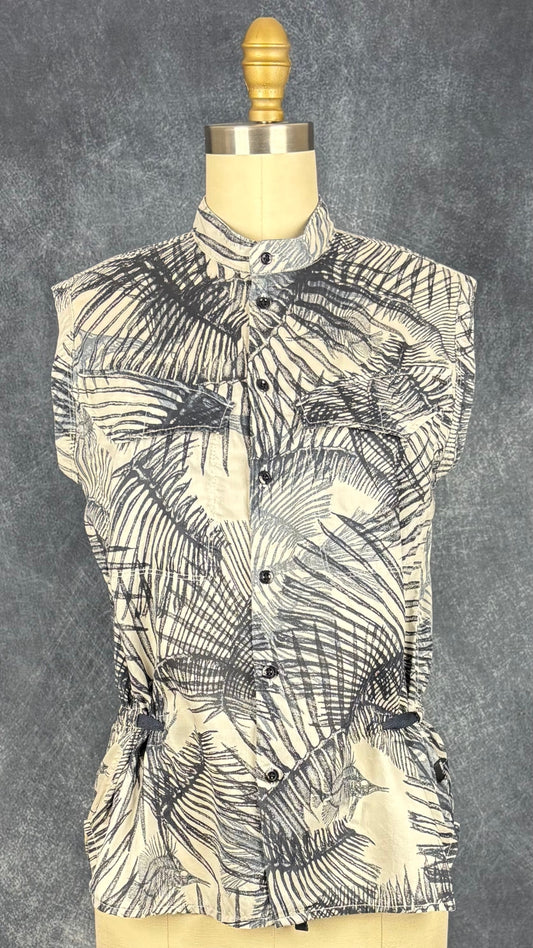 Camisole boutonnée G-Star Raw, taille small. Vue de face.