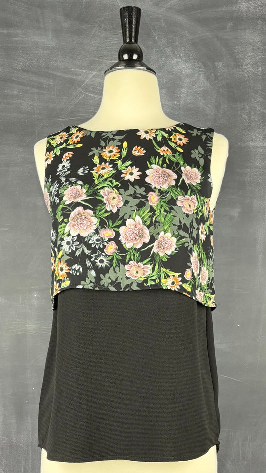 Camisole fluide haut floral Cherry Bobin, taille xs. Vue de face.