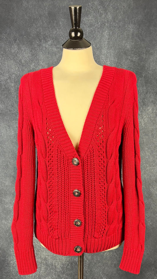 Cardigan rouge en tricot torsadé à col en V Esprit, taille medium. Vue de face.