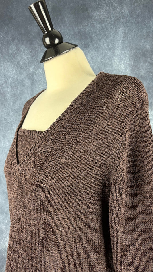Chandail en tricot chocolat Gerry Weber Edition, taille 14 (large). Vue de l'encolure.