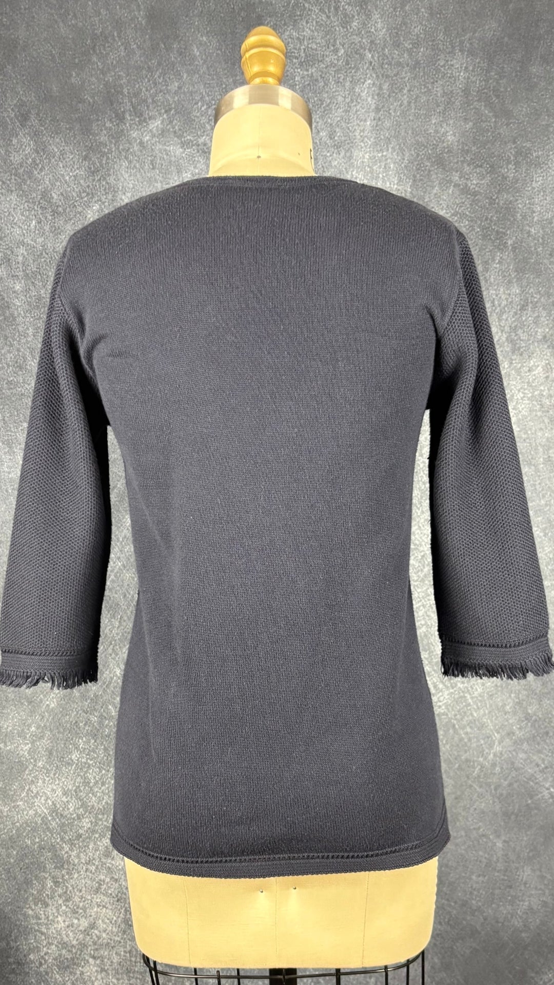 Chandail en tricot marine Olsen Europe, taille xs/4. Vue de dos.