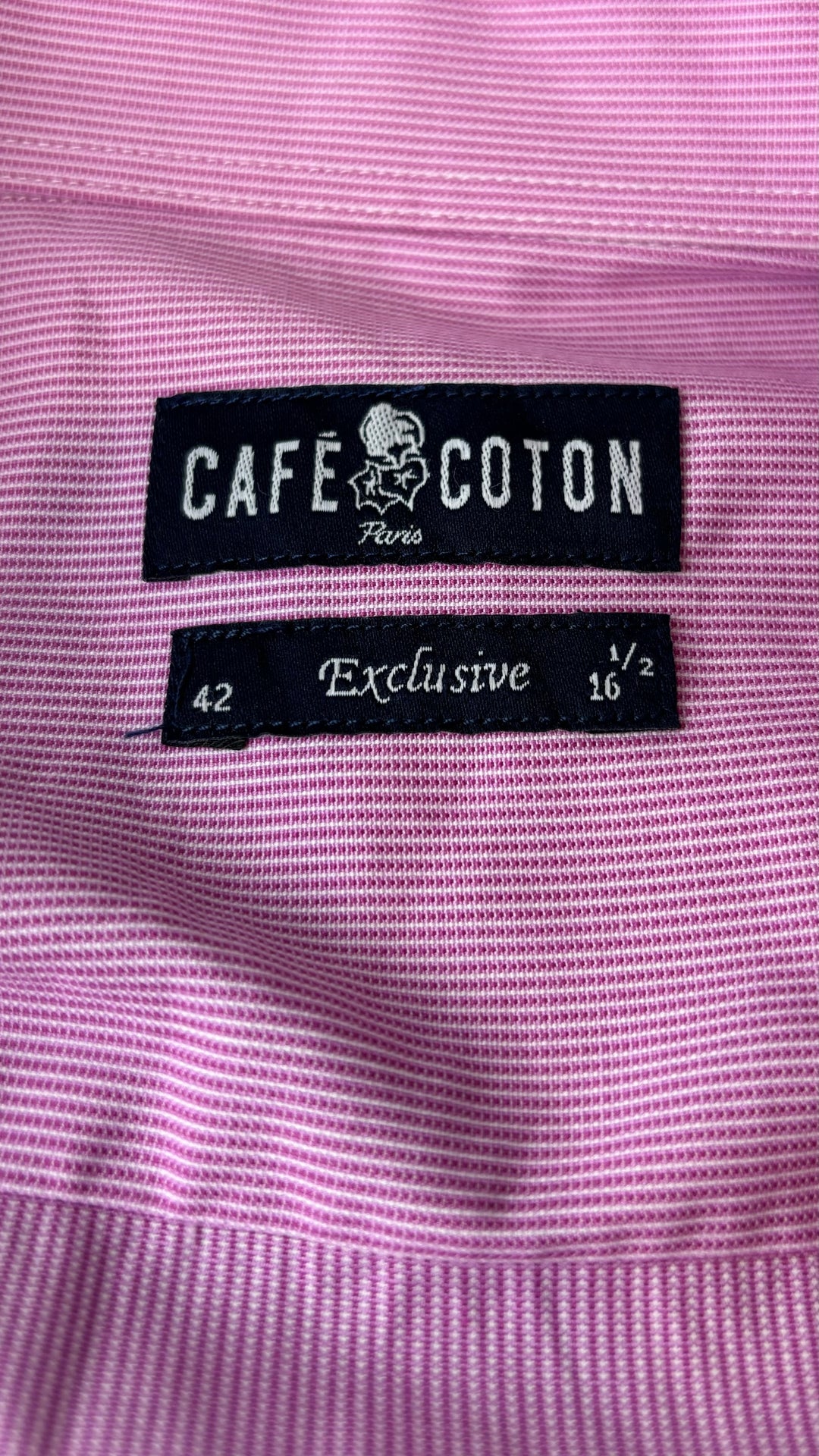 Chemise à rayures roses Café Coton, taille estimée à l/xl. Vue de l'étiquette.