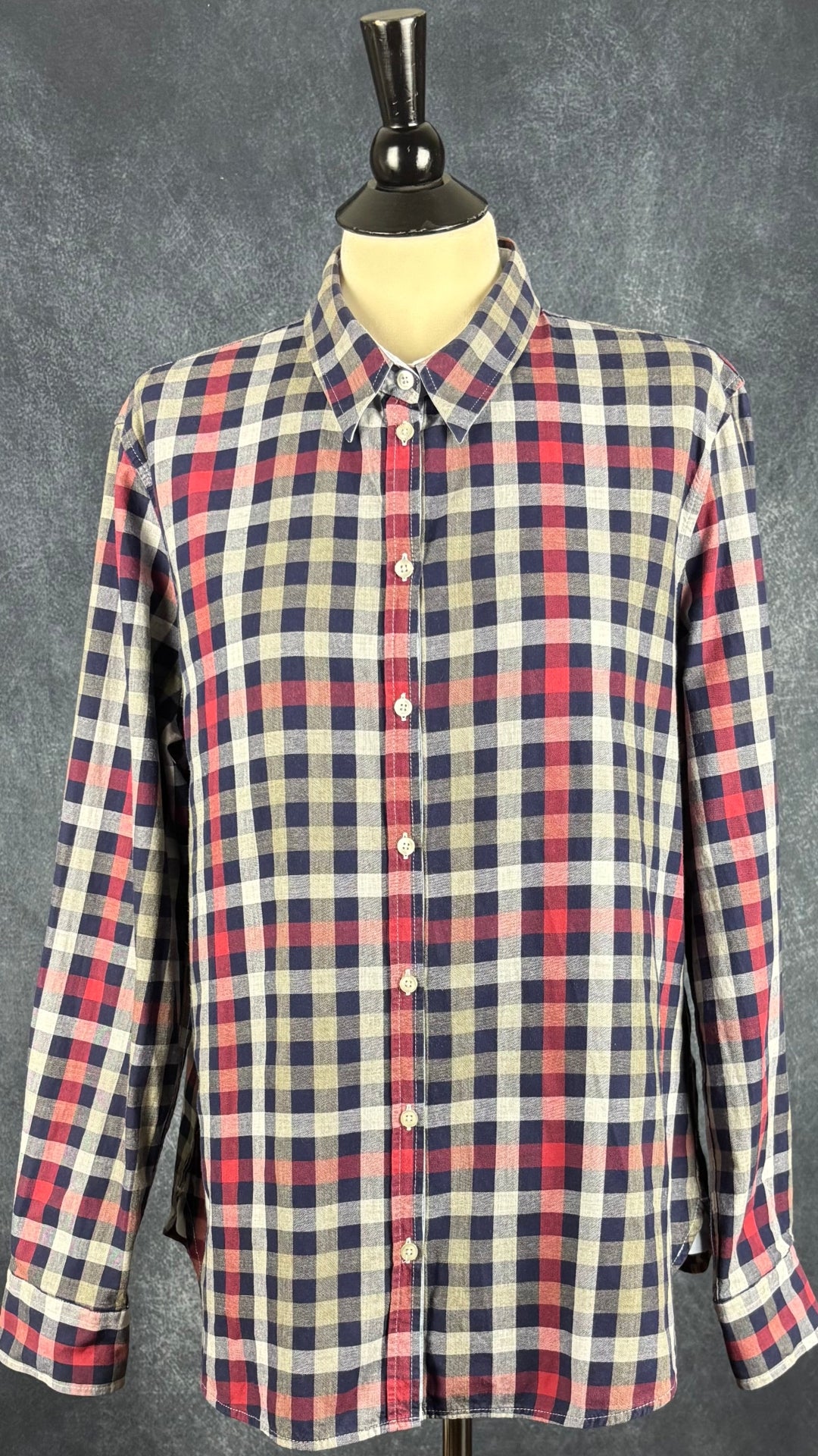 Chemisier à carreaux en fine flanelle Mademoiselle Saint James, taille 16 (l). Vue de face.