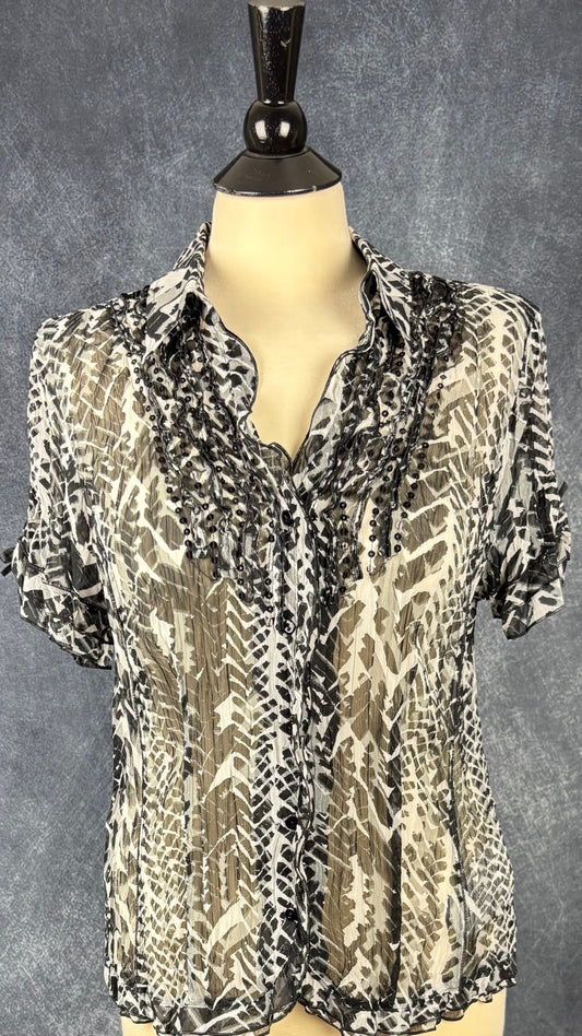 Chemisier diaphane à motif animalier Gerry Weber, taille 8. Vue de face.