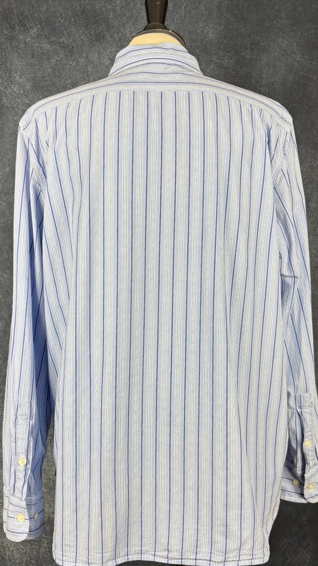 Chemisier doux coton à rayures bleues Lauren Jeans Co., taille xl. Vue de dos.