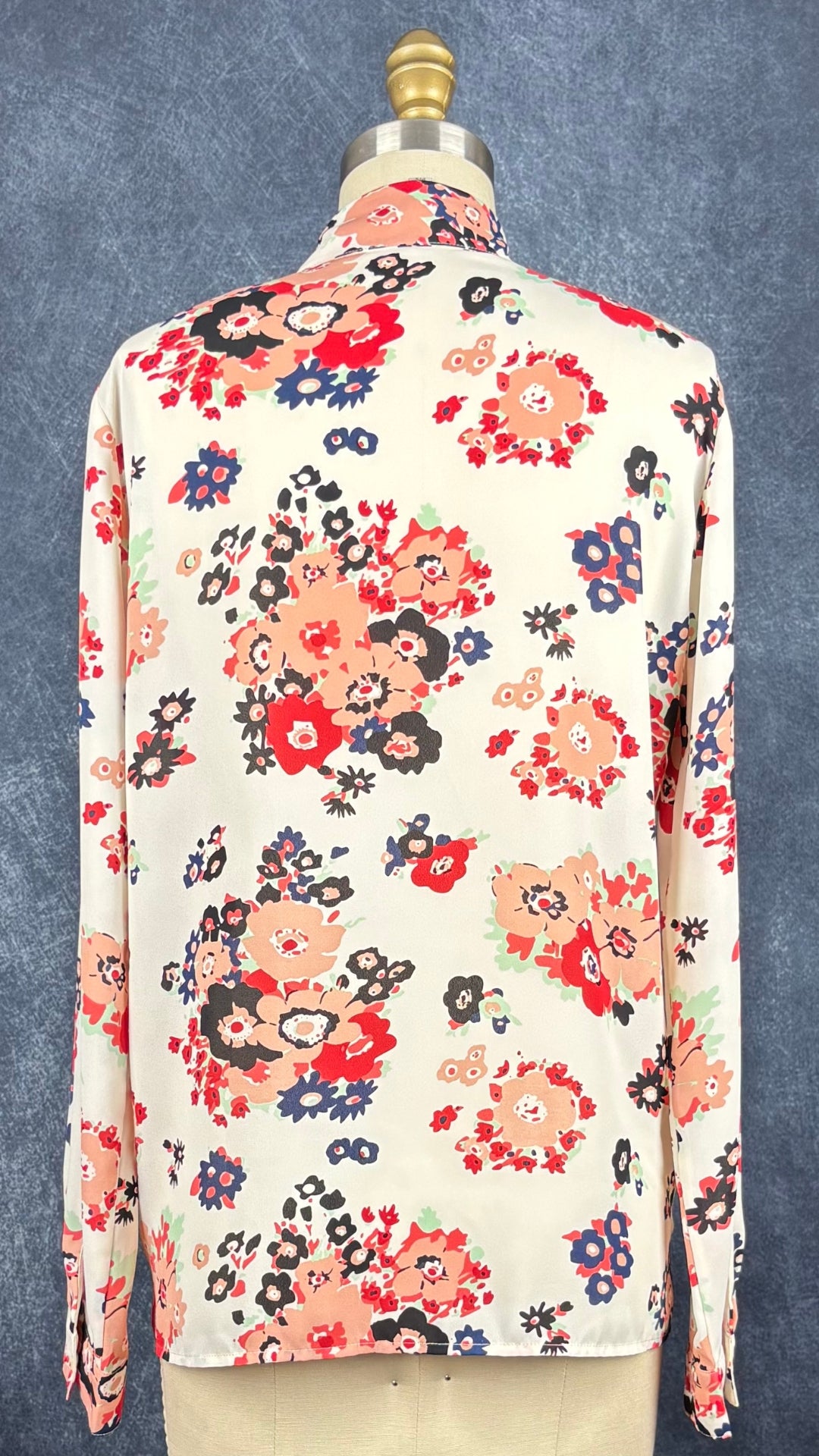 Chemisier crème fluide floral coloré Tristan, taille small. Vue de dos.