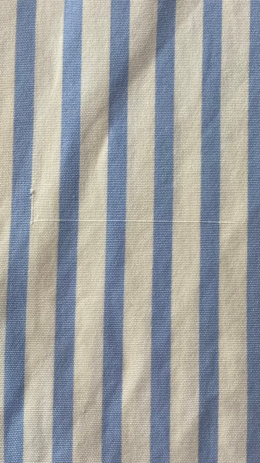 Chemisier à rayures en coton Lauren Ralph Lauren, taille 3X. Vue de la petite ligne dans le tissu.