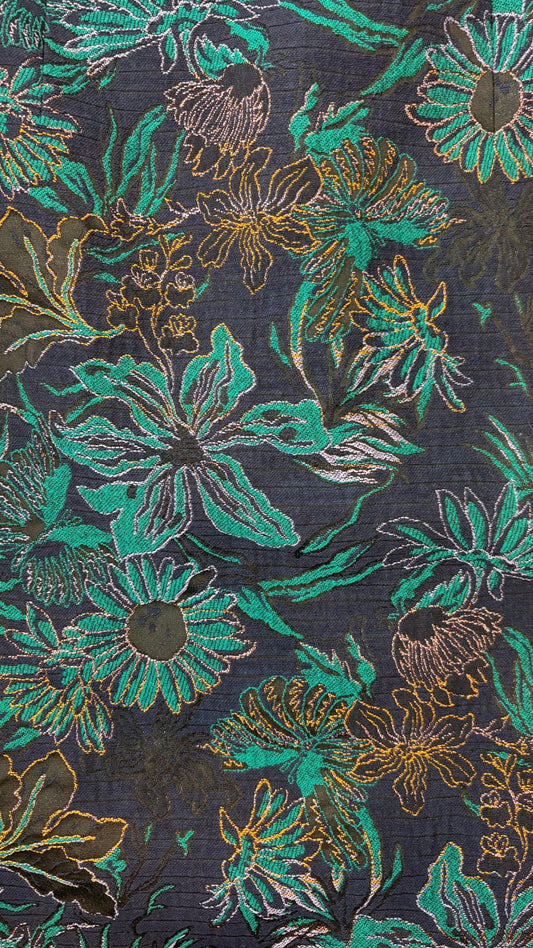 Jupe droite en jacquard floral superbe Tristan, taille 10. Vue de près du tissu.