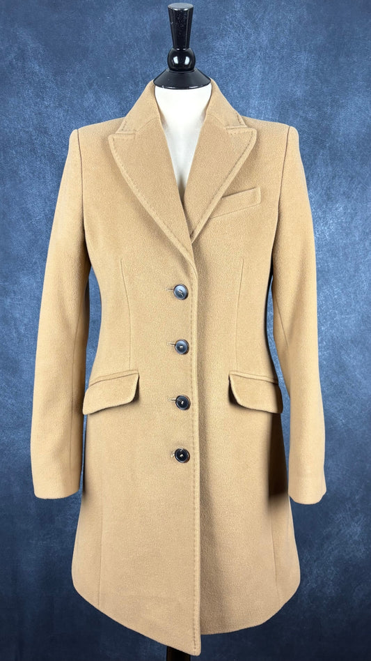 Manteau chameau en mélange de laine Esprit, taille 6. Vue de face.