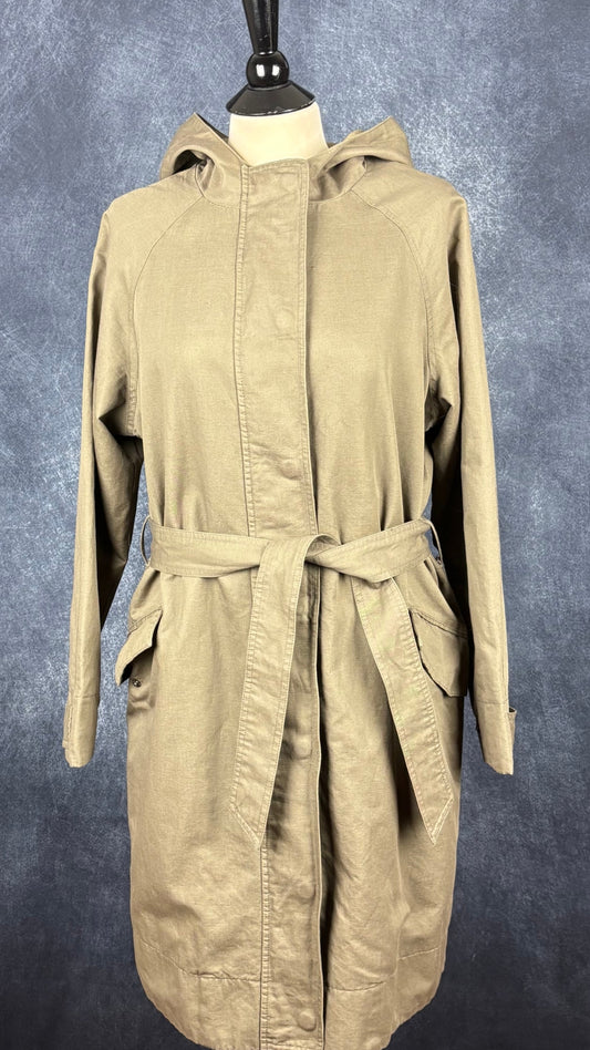 Manteau mi-long style trench en coton et lin kaki Frank + Oak, taille medium. Vue de face.