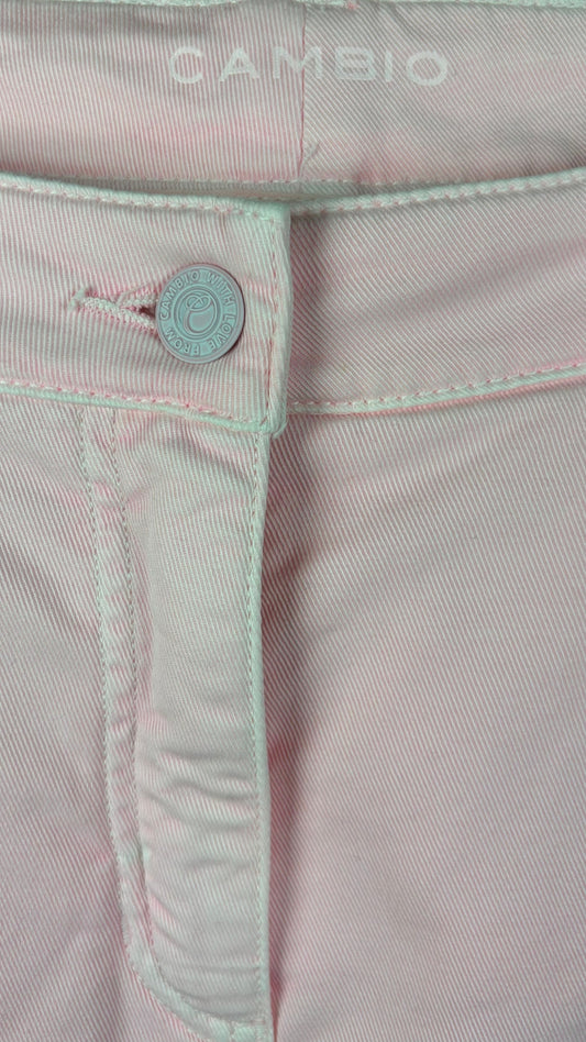 Pantalon écourté rose doux Cambio, taille 38. Vue de la taille.