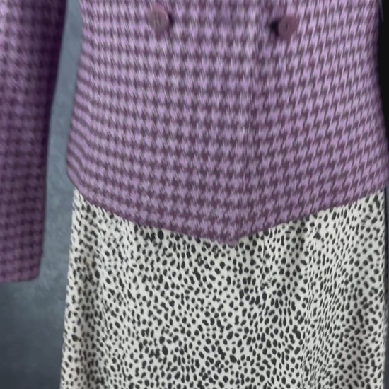 Blazer pied de poule mauve L'officiel, taille 8. Vue de la vidéo qui présente tous les détails du blazer.