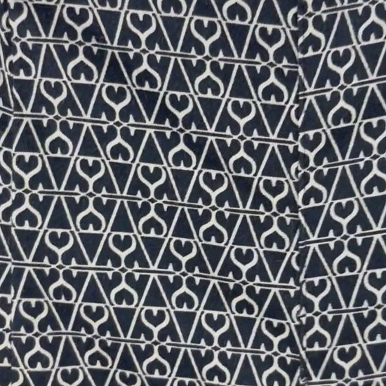 Pantalon à motifs en doux coton Oui, taille 4. Vue de l vidéo qui présente tous les détails du pantalon.