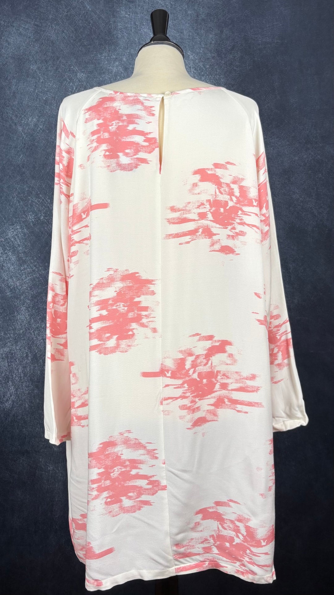 Robe fluide confortable à motif floral corail Part Two, taille 44 (l/xl). Vue de dos.