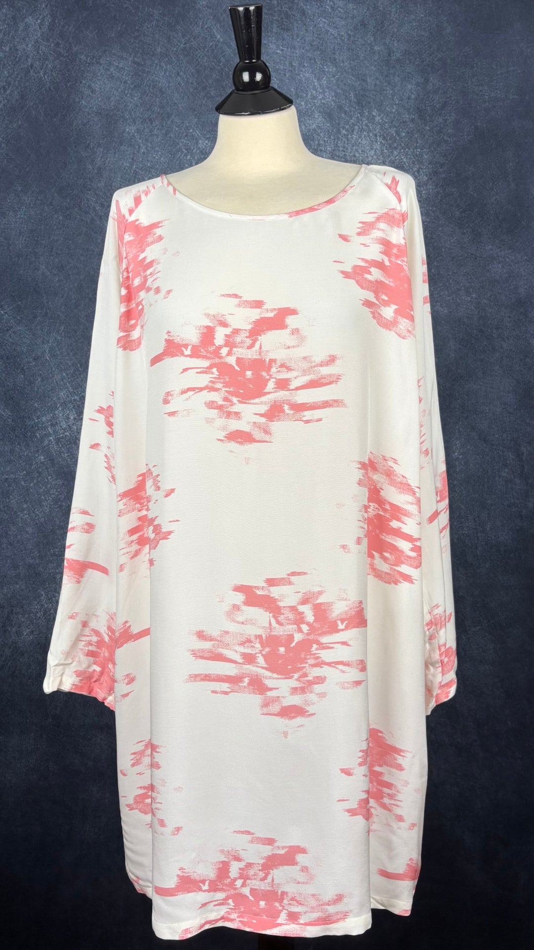 Robe fluide confortable à motif floral corail Part Two, taille 44 (l/xl). Vue de face.