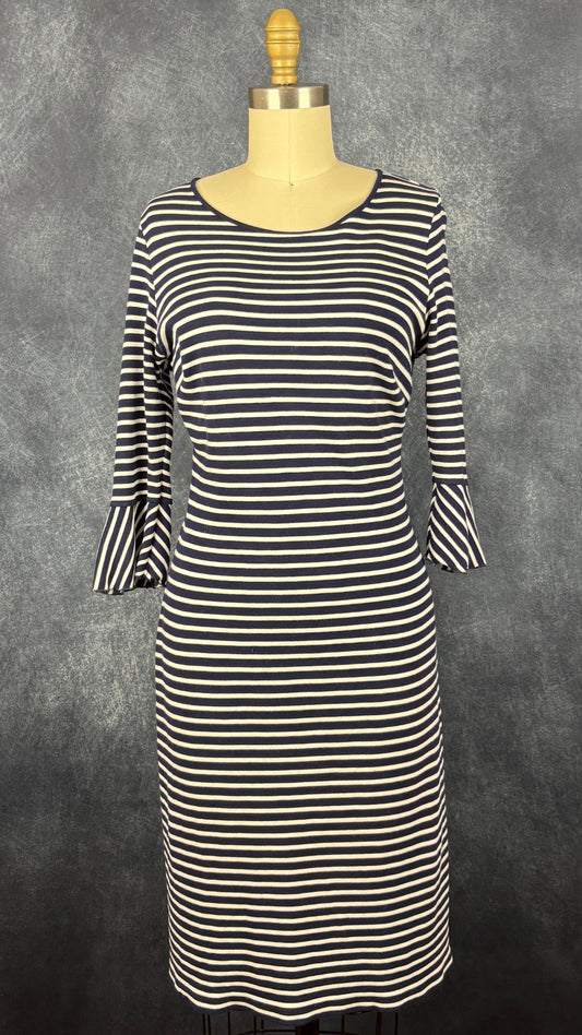 Robe marinière marine et blanc à manches évasées Olsen, taille small. Vue de face.