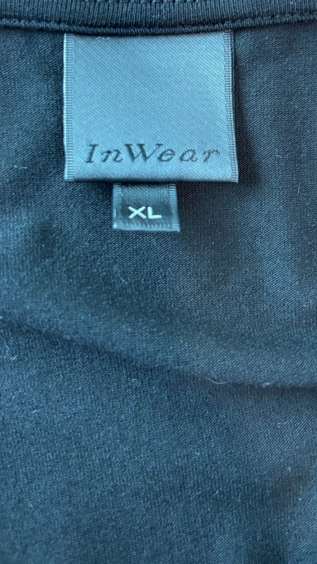 Robe noire en jersey épaule plissée InWear, taille xl. Vue de l'étiquette.