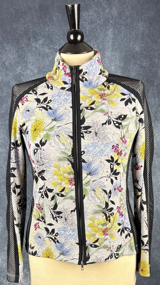 Veste florale en jersey et insertions de maille noire Marc Cain, taille N3 (s/m). Vue de face.