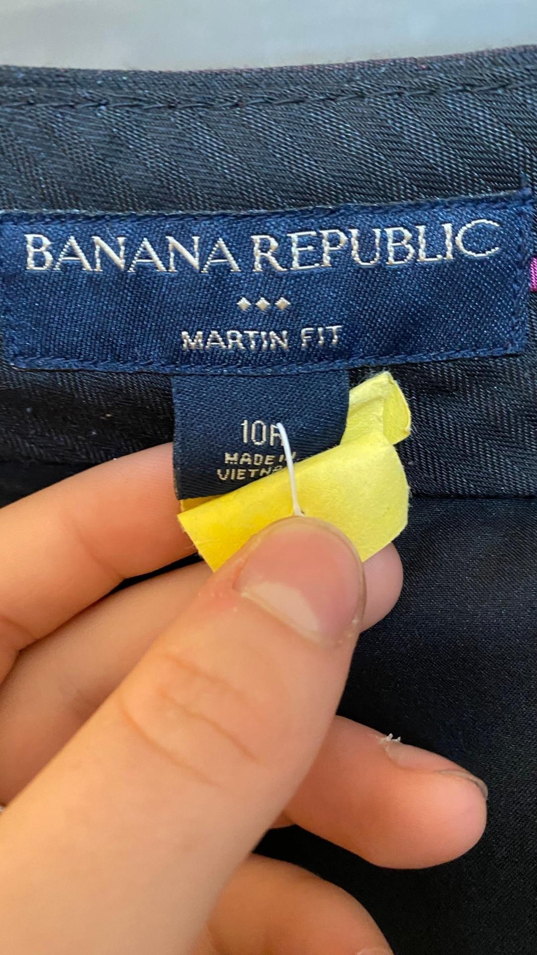 Pantalon Banana Republic fin lainage carreaux, vue de l'étiquette de la taille et marque/modèle